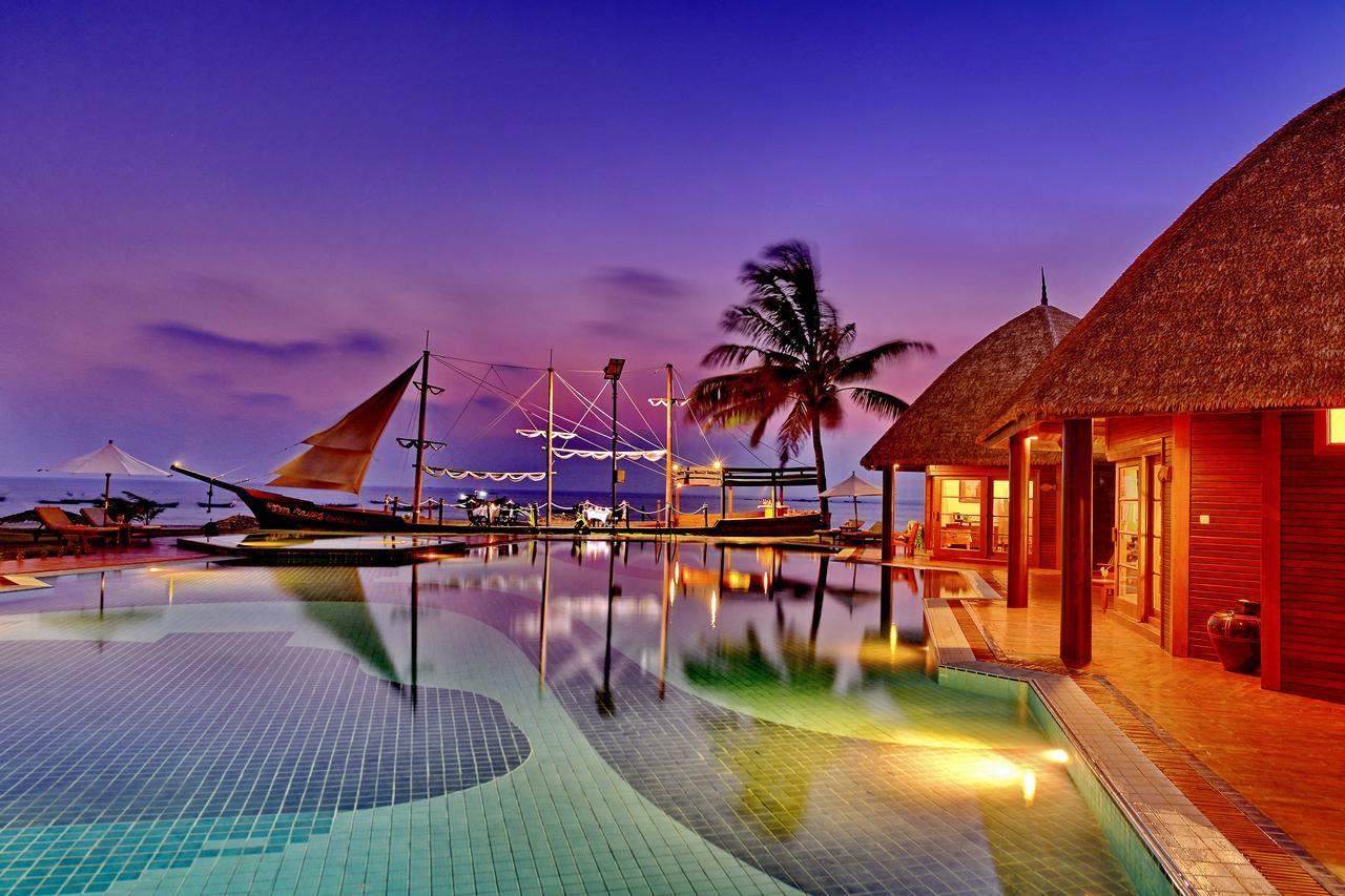 Aureum Palace Hotel & Resort Ngwe Saung Ngwesaung Exterior photo
