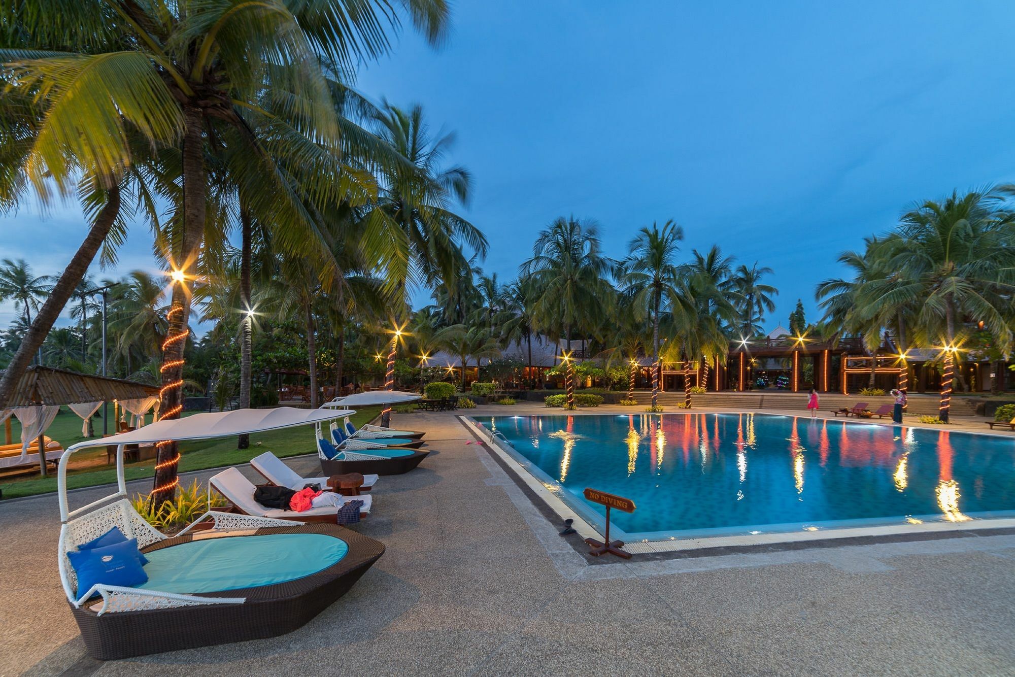 Aureum Palace Hotel & Resort Ngwe Saung Ngwesaung Exterior photo
